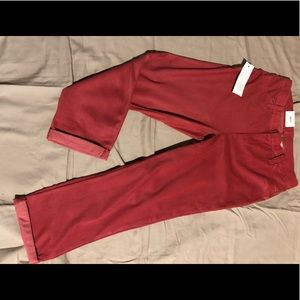 NWT  Cropped pants